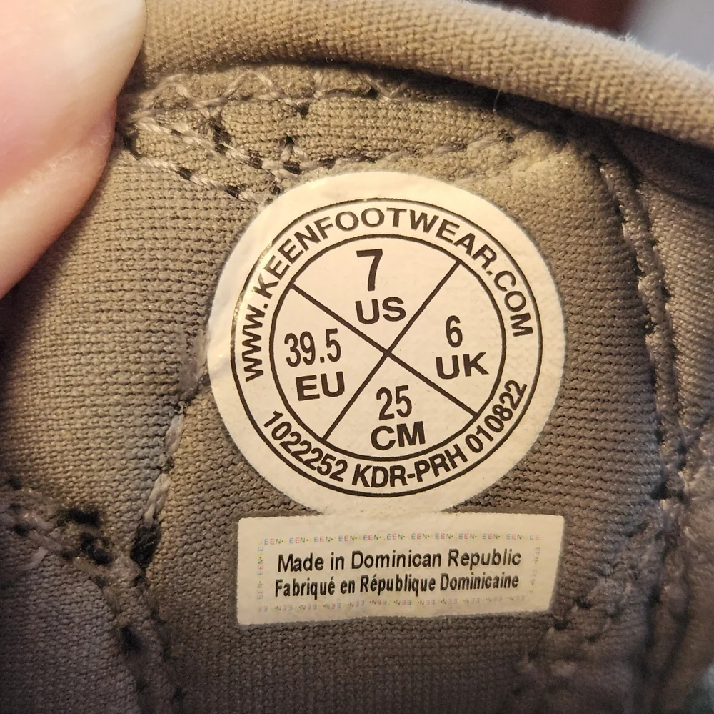 Keen Newport H2 Sandals Size 7